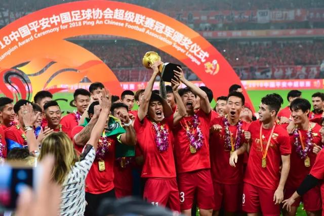 沃顿谈无缘世界杯：年轻球员的心态与未来希望